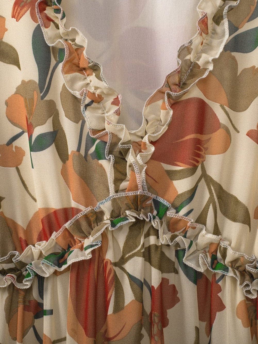 Enchanting Wild Lotus Floral Maxi Dress with Ruffle Details