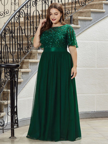 Evening Elegance: Plus Size Sequin Leaf Print Dress with Cap Sleeves