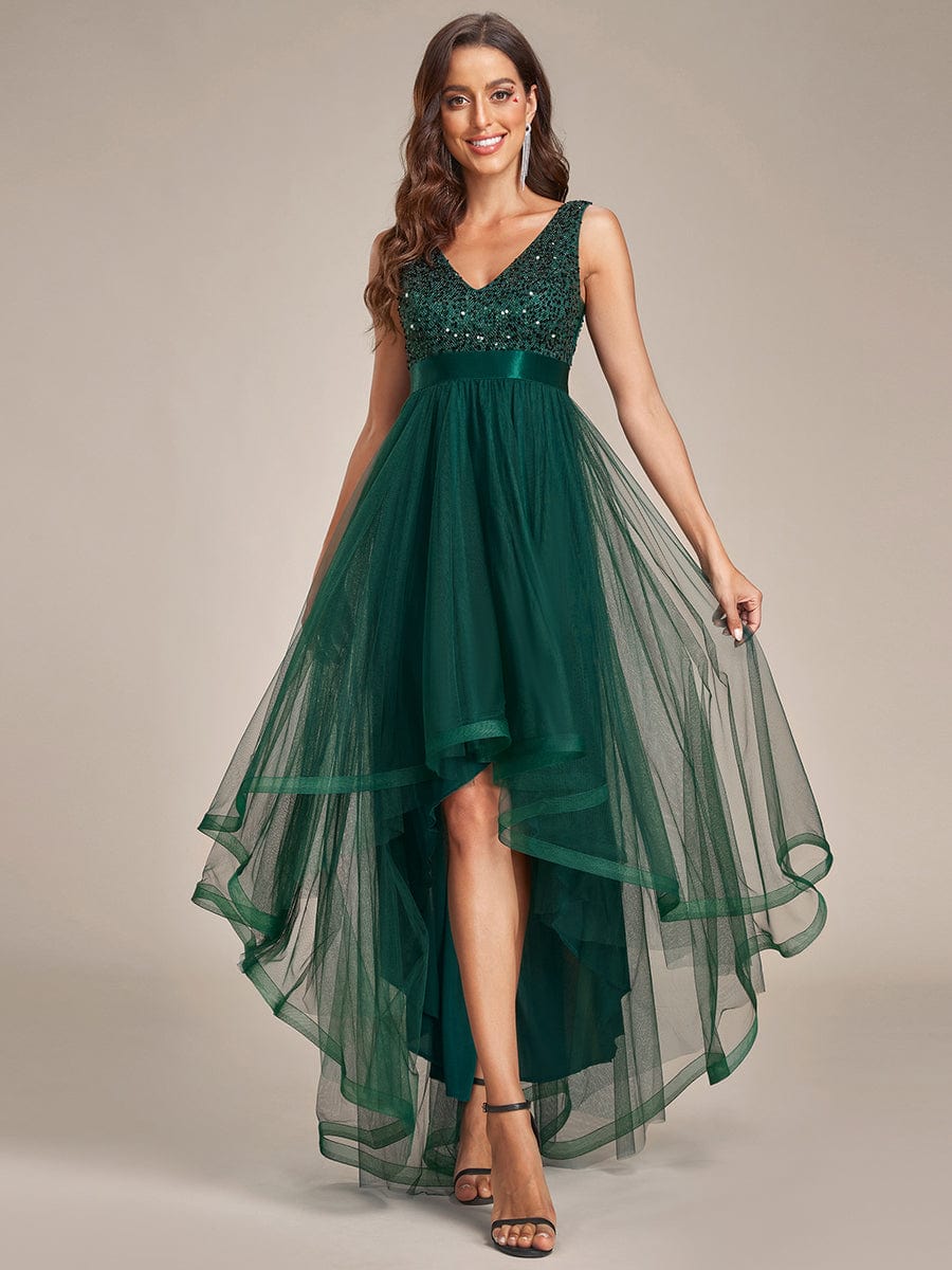 Evening Elegance: Sleeveless Sparkling Dress with Deep V Neck & Asymmetrical Hem