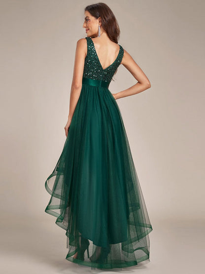 Evening Elegance: Sleeveless Sparkling Dress with Deep V Neck & Asymmetrical Hem
