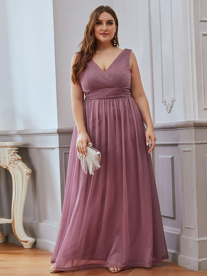 Evening Glamour Plus Size Maxi Dress with Stardust Sparkle