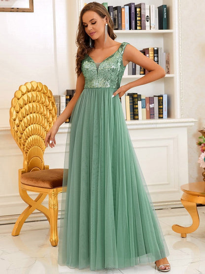 Exquisite Sequin Embellished Tulle Evening Gown with High Waist