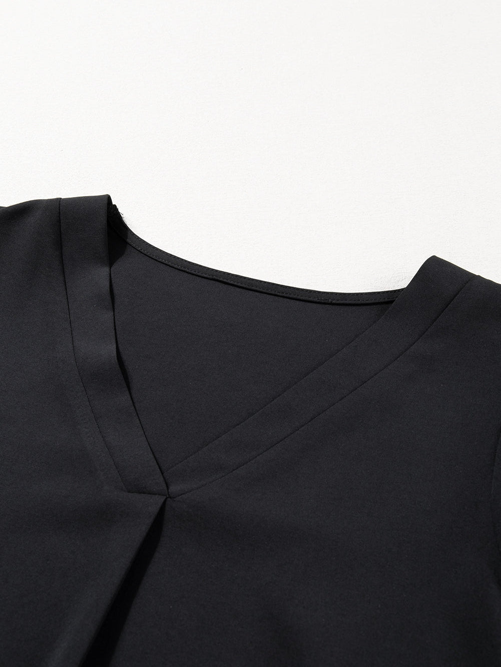 Black Solid Ruffled Puff Sleeve V Neck Plus Size Mini Dress