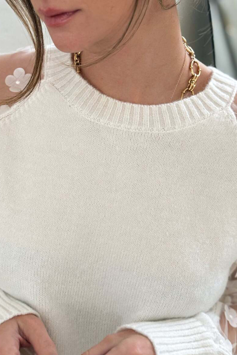 White Flower Applique Mesh Patchwork Sleeve Ribbed Trim Sweater