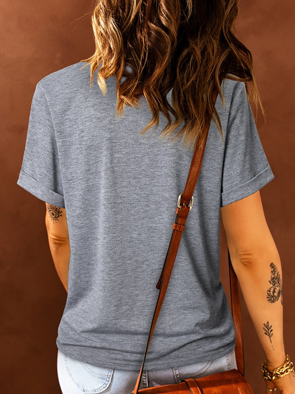 Graphic Cat Print Women's T-shirt with Shoulder Cut-outs