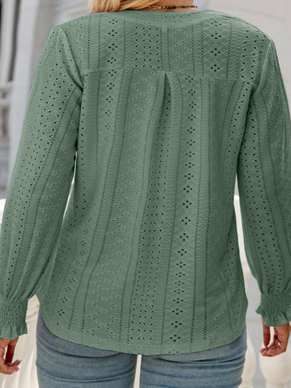 Green Eyelet Jacquard Split Neck Flounce Sleeve Plus Size Blouse