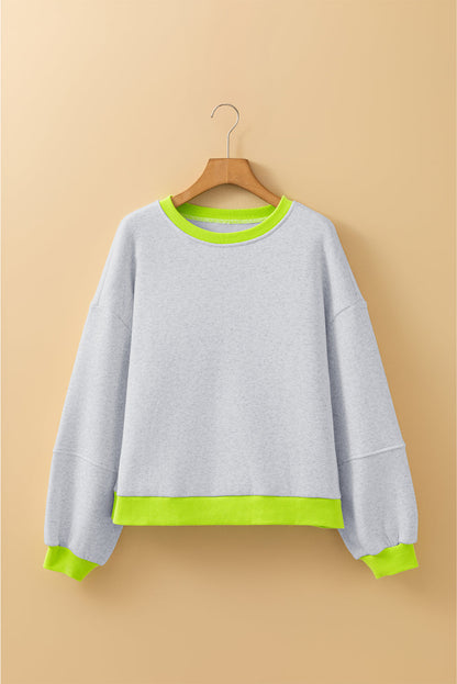 loose sweatshirt