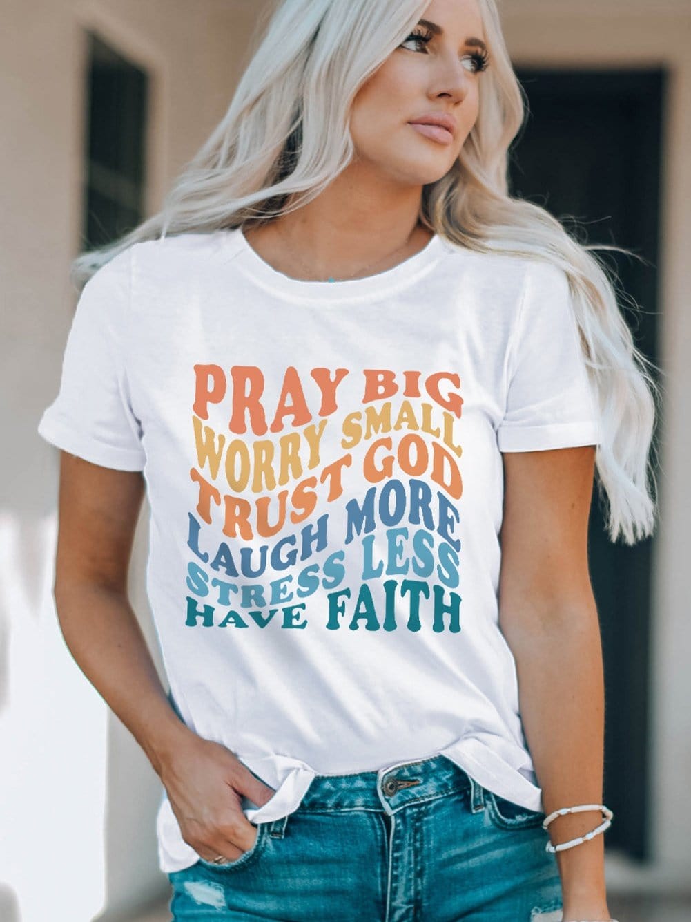 Faithful Words Graphic Print Tee for Women