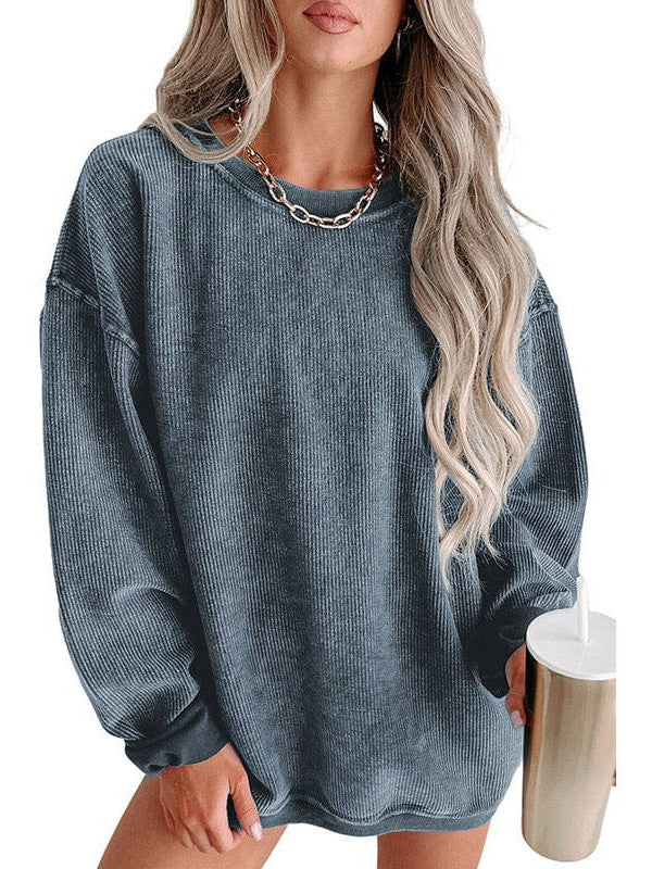 Fashionable Oversized Women's Knit Sweatshirt with Long Threaded Sleeves