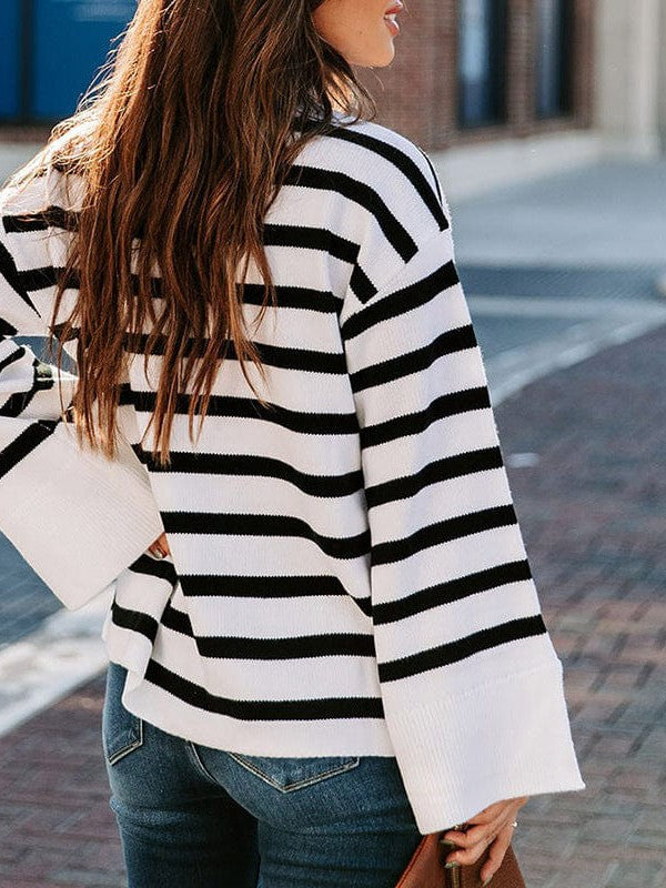 Fashionable Turtleneck Sweater with Bell Sleeves and Striped Cuffs