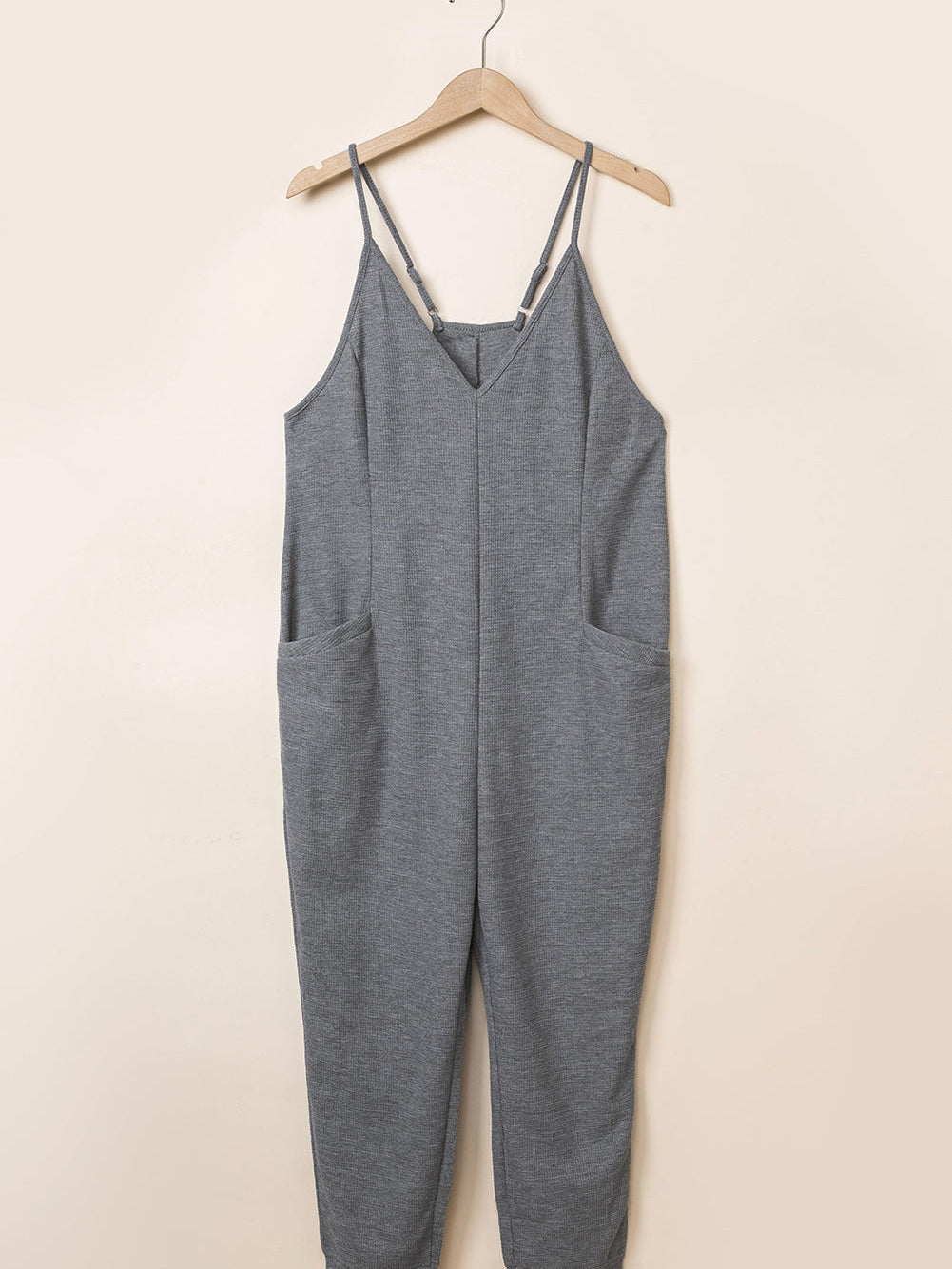 Elevate Your Street Style with Women's Sleeveless V-Neck Jumpsuit