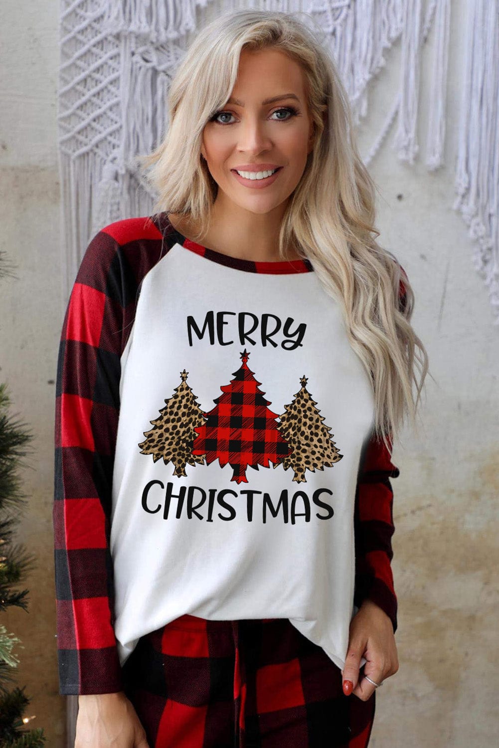 Festive Red Christmas Plaid Print Lounge Set with Tree Motif
