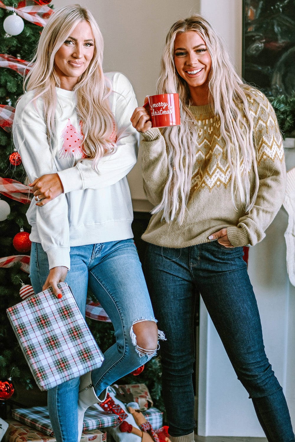 Festive White Christmas Tree Print Crewneck Sweatshirt