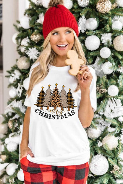 Festive White Leopard Christmas Trees Print T-Shirt
