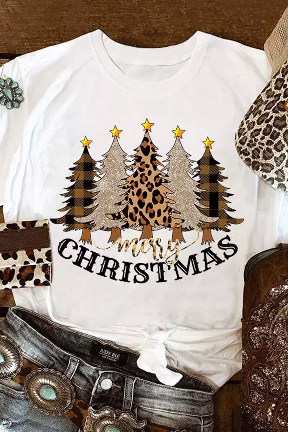 Festive White Leopard Christmas Trees Print T-Shirt