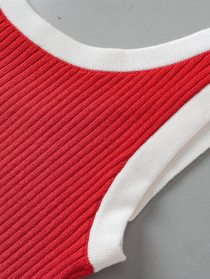 Fiery Red Ribbed Knit Tank Top with Colorblock Detail