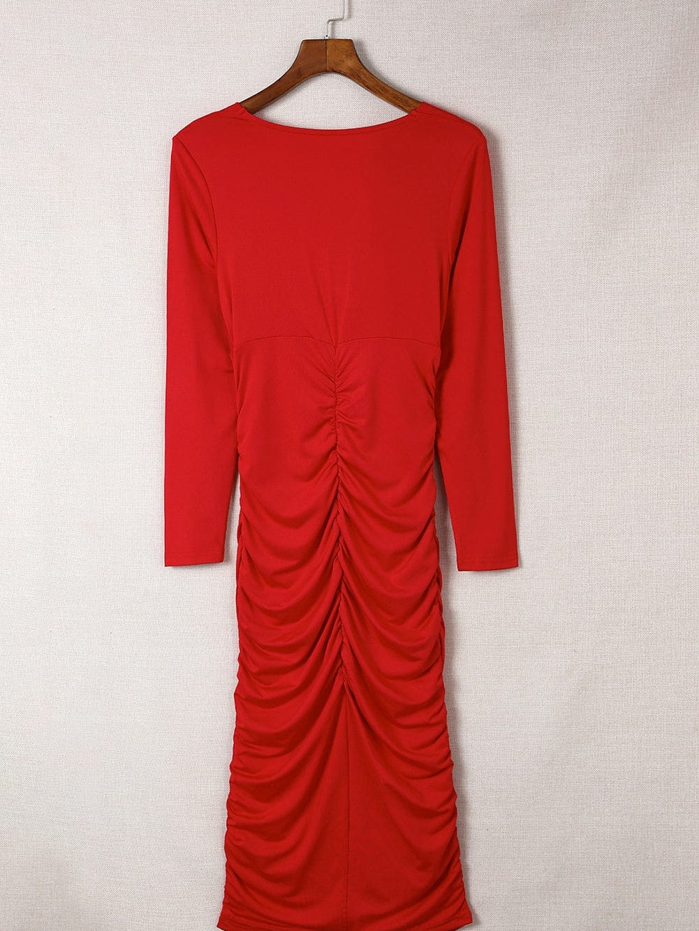 Fiery Red Ruched Sheath V Neck Bodycon Dress with Long Sleeves