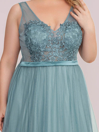 Floral Lace Appliques A-Line Plus Size Bridesmaid Gown