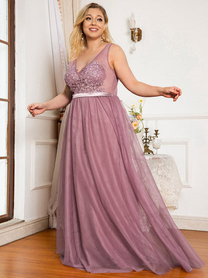 Floral Lace Appliques A-Line Plus Size Bridesmaid Gown