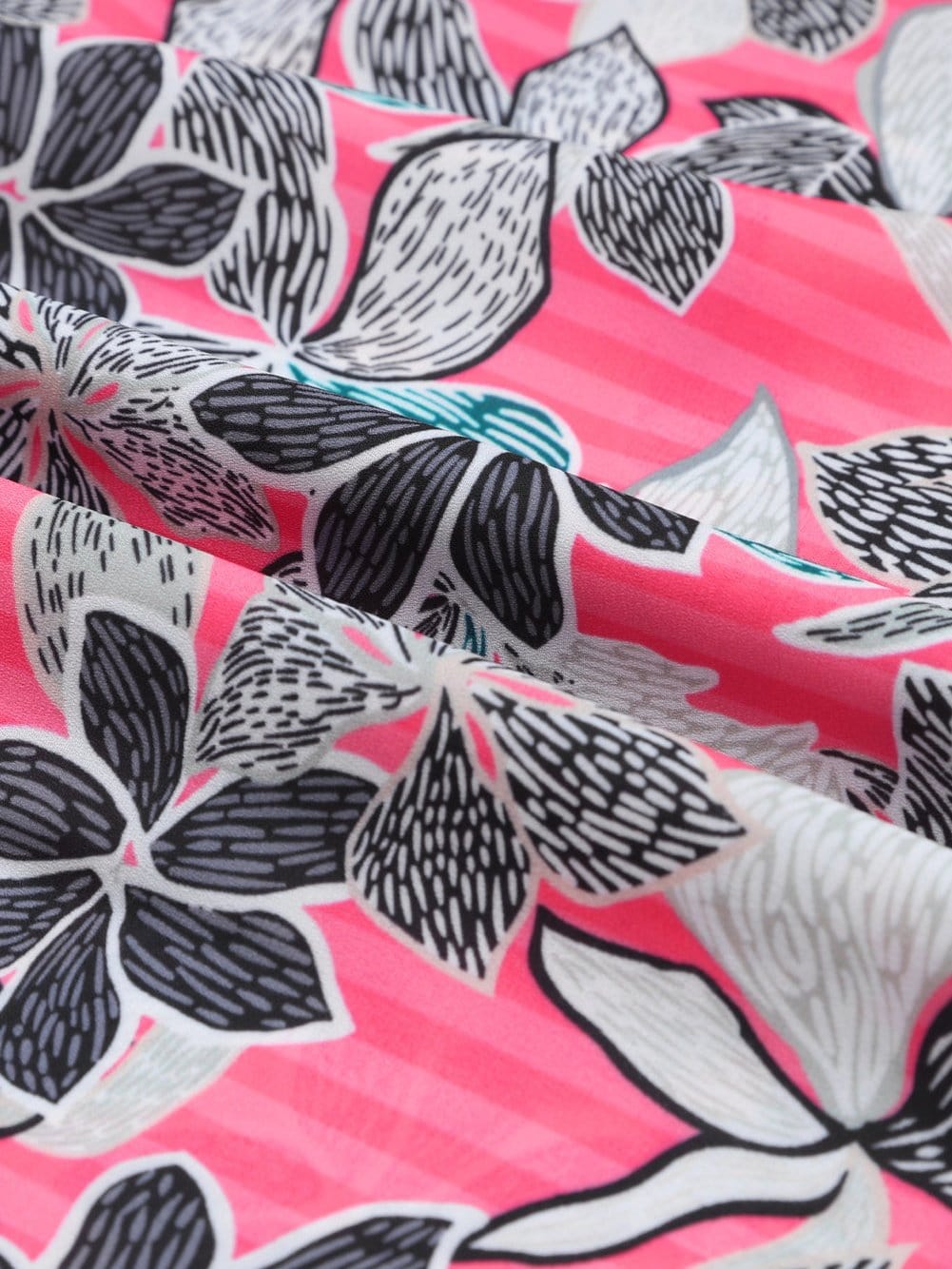 Floral Patchwork Sheath Blouse with Bubble Sleeves