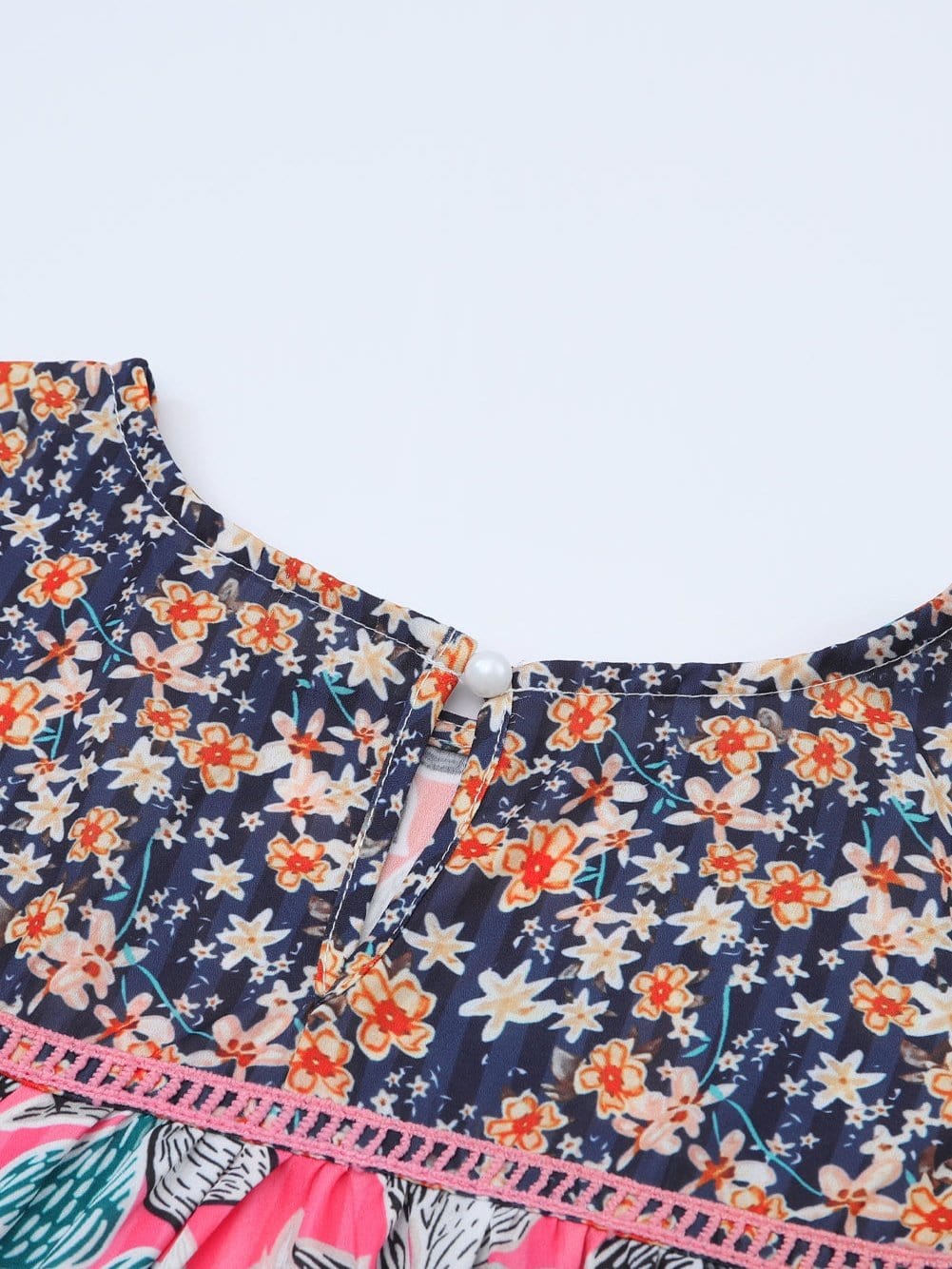 Floral Patchwork Sheath Blouse with Bubble Sleeves