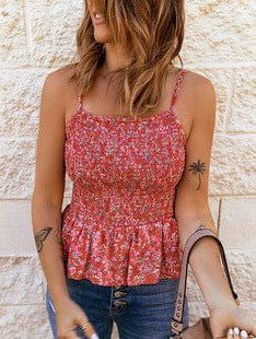 Floral Pleated Sleeveless Top with Slim Fit Pullover Style