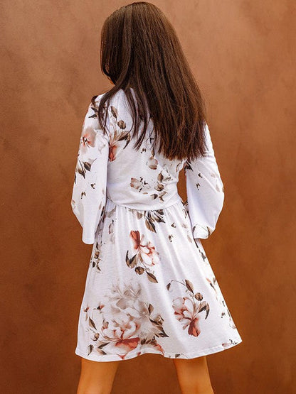 Floral Princess V Neck Dress with High Waist Silhouette