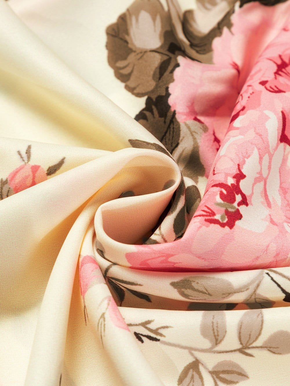 Floral Print Beige V-Neck Blouse with Lantern Sleeves