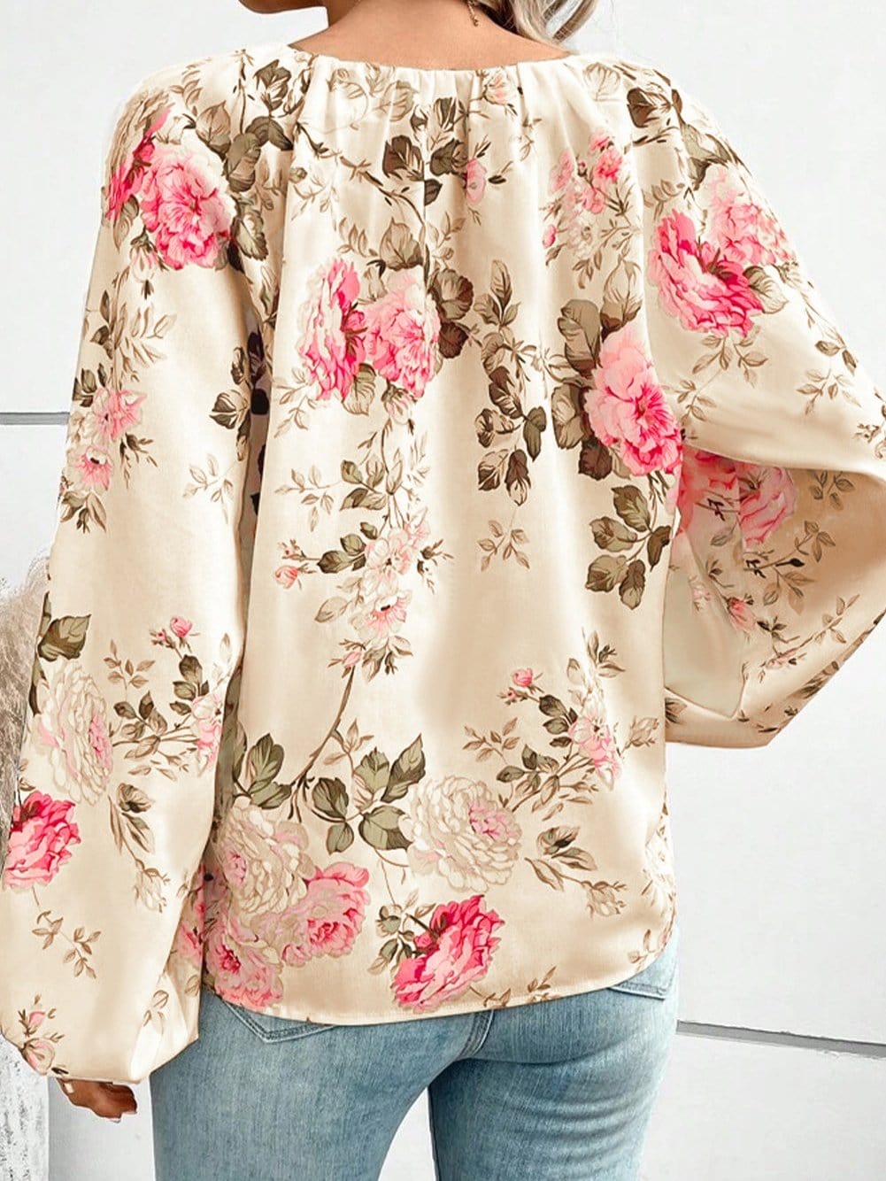 Floral Print Beige V-Neck Blouse with Lantern Sleeves