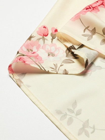 Floral Print Beige V-Neck Blouse with Lantern Sleeves