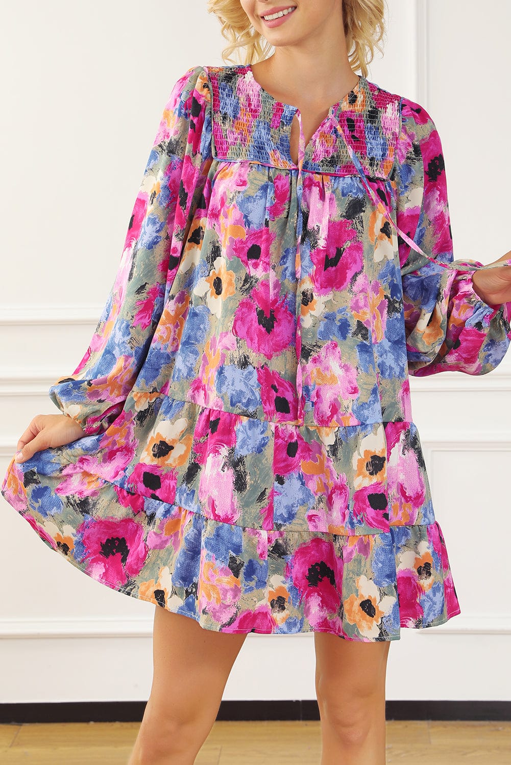Floral Print Bubble Sleeve Shift Dress with V-Neck Tie