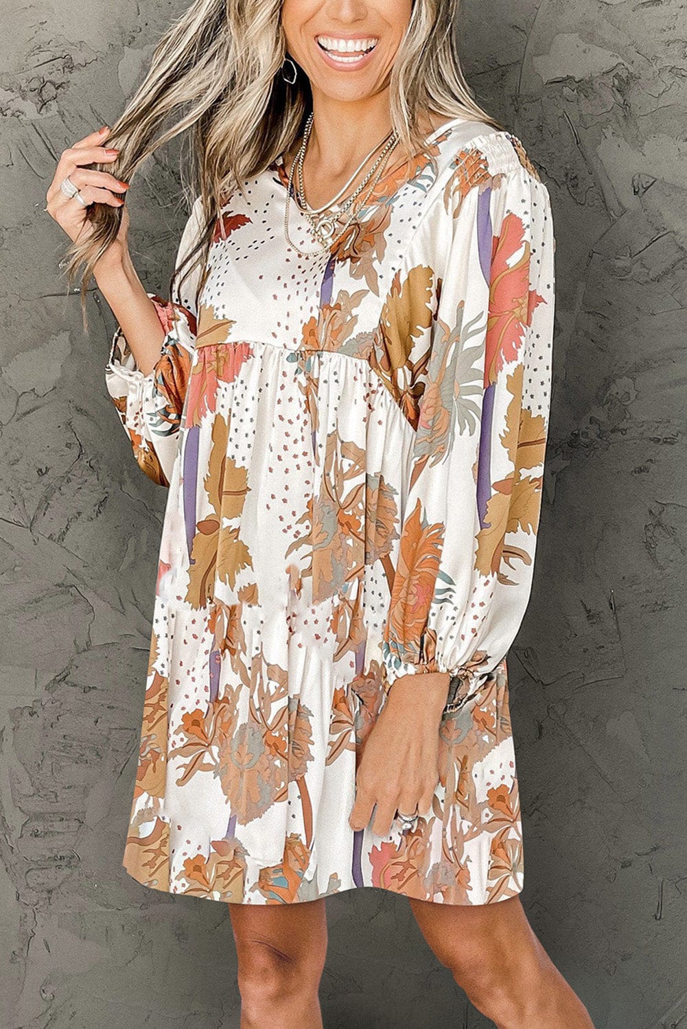 Floral Print V-Neck Shift Dress with Long Sleeves
