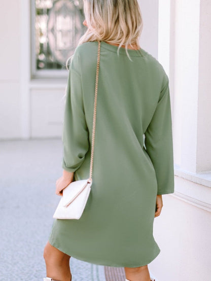 Flowy Green V-Neck Casual Dress with Roll-Tab Sleeves
