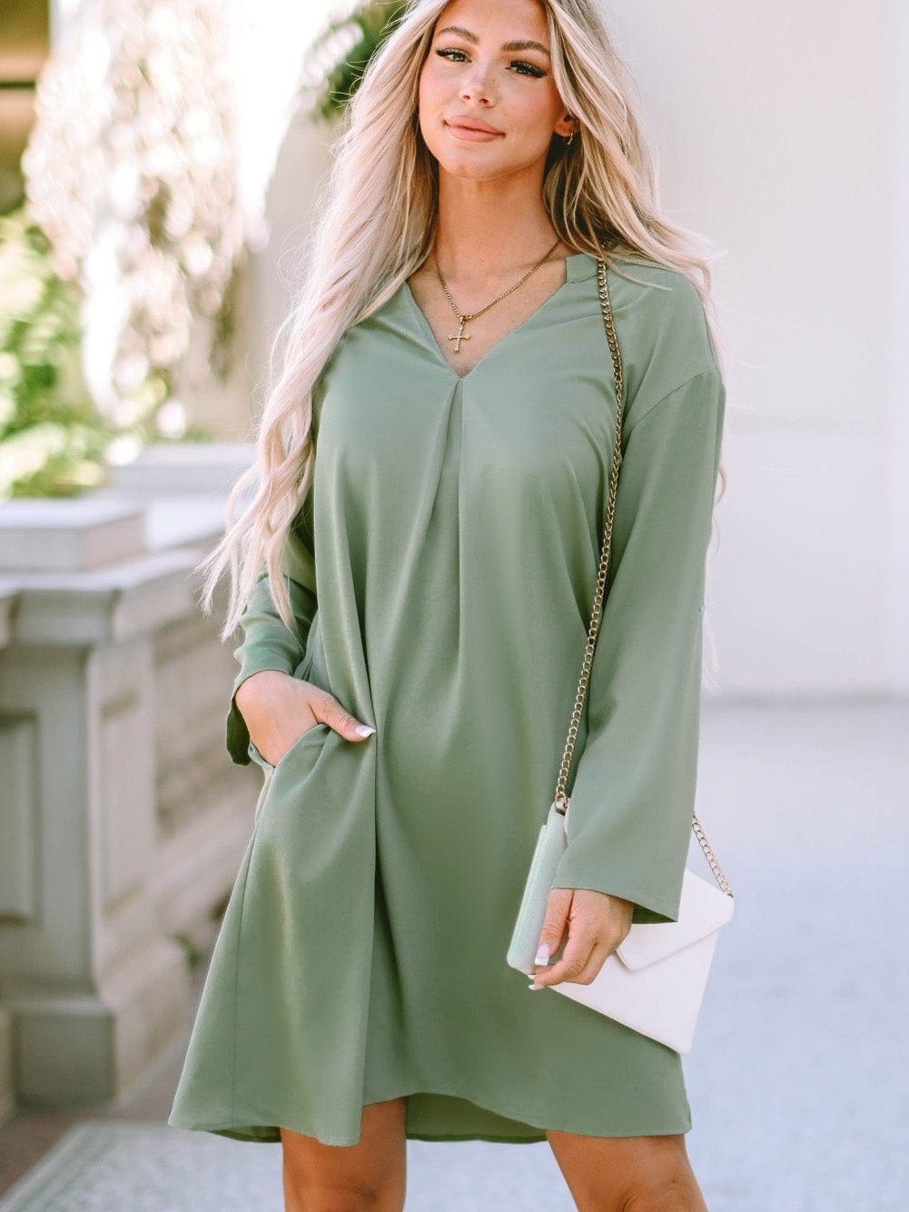 Flowy Green V-Neck Casual Dress with Roll-Tab Sleeves