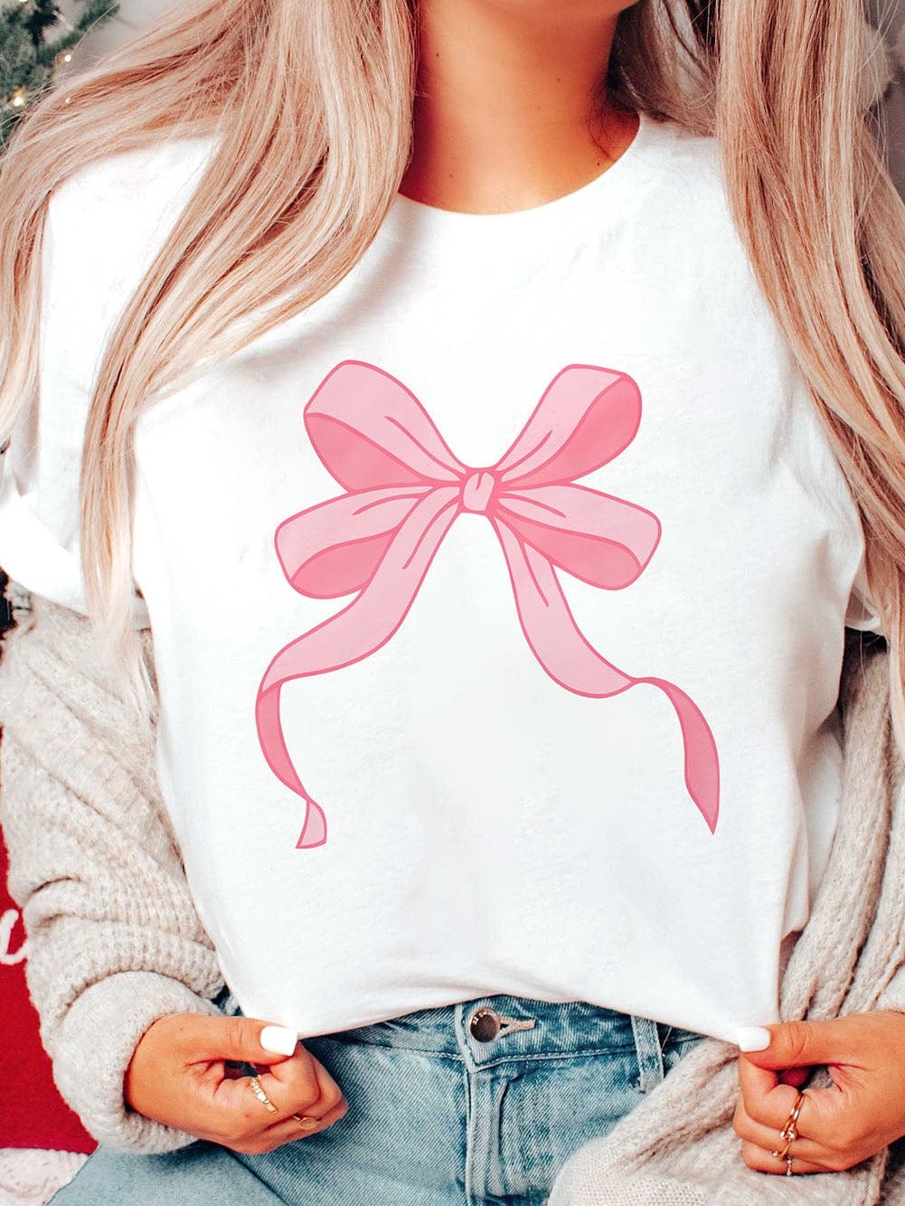 Flowy White Bow Knot Graphic Print Round Neck T-shirt