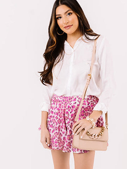 Fluttering Rose Leopard Print Casual Shorts