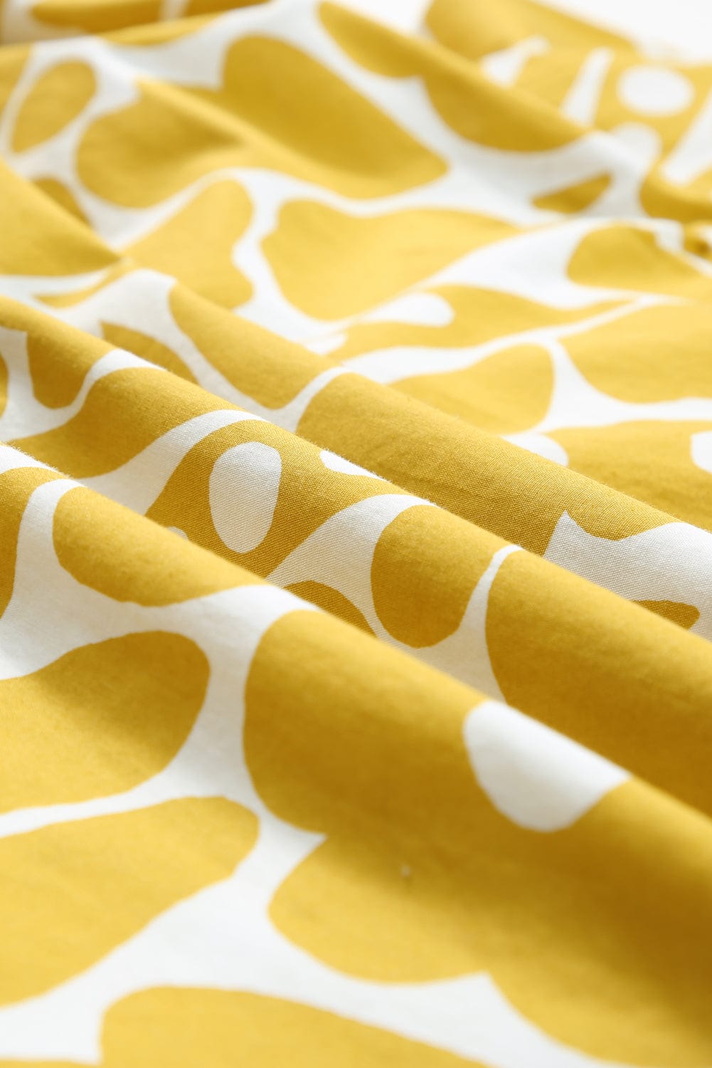 Ginger Floral V-Neck Relaxed Fit Blouse with Long Sleeves