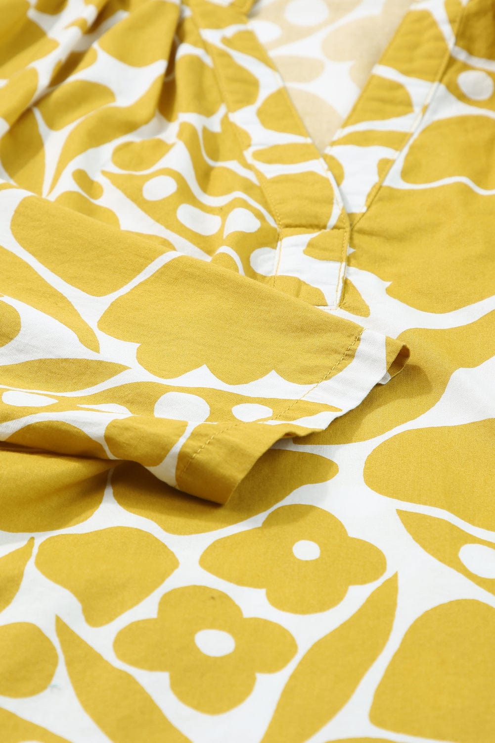 Ginger Floral V-Neck Relaxed Fit Blouse with Long Sleeves