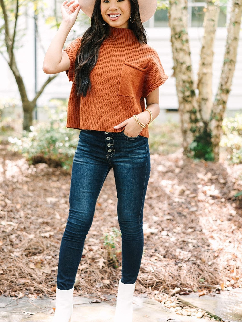 Golden Ember Ribbed Knit Short Sleeve Sweater with Patch Pocket