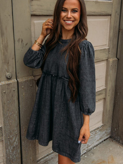 Graceful Black Denim Dress with Balloon Sleeves