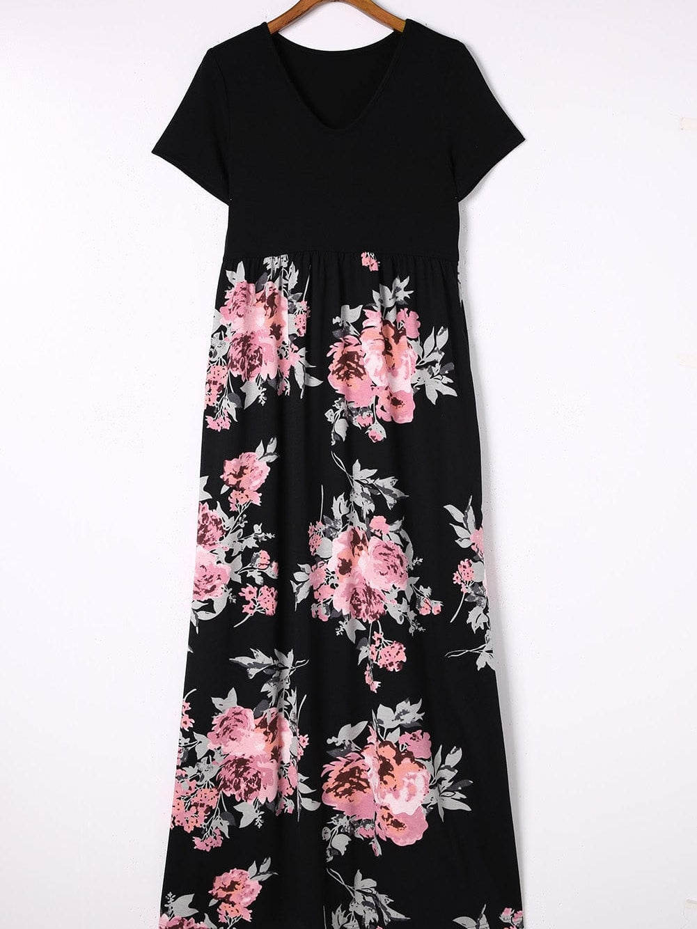 Graceful Black Floral Print T-Shirt Maxi Dress