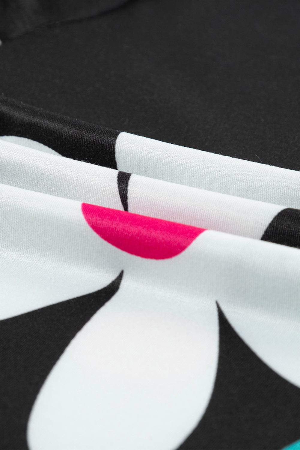 Graceful Black Floral Puff Sleeve Tee