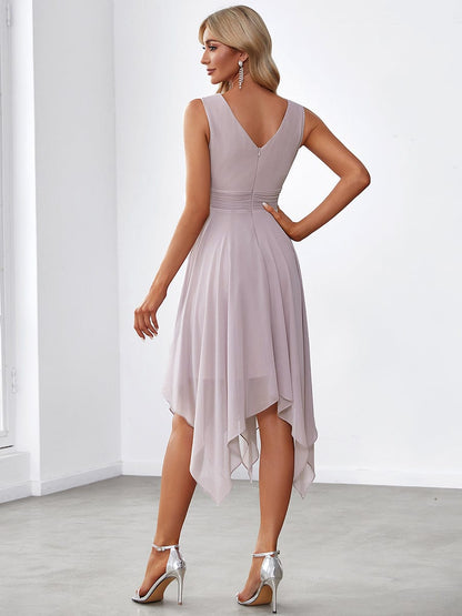 Graceful Chiffon Bridesmaid Dress with Irregular Hem at Knee Length