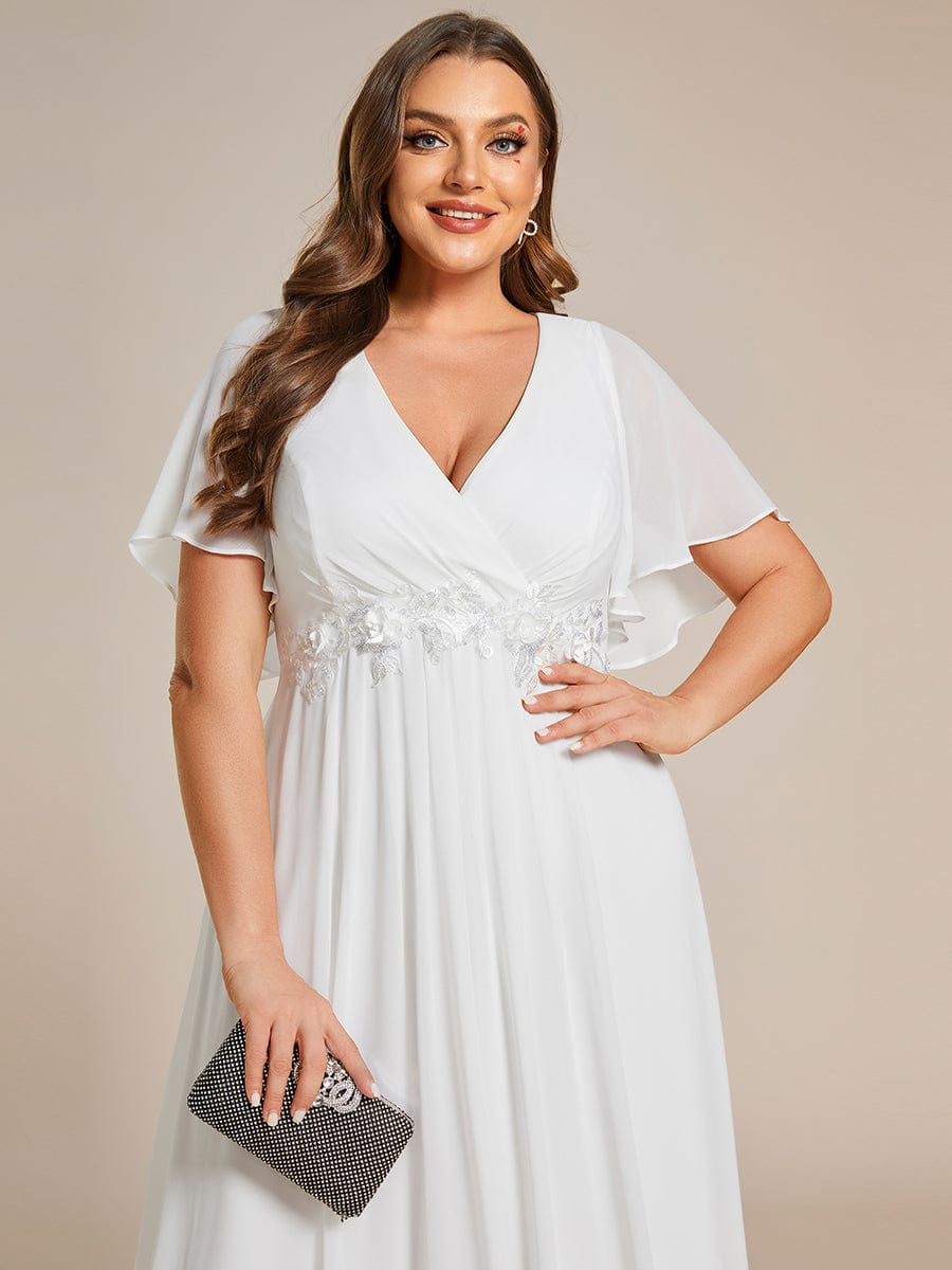 Graceful Plus Size Floral A-Line Chiffon Evening Dress with Short Sleeves