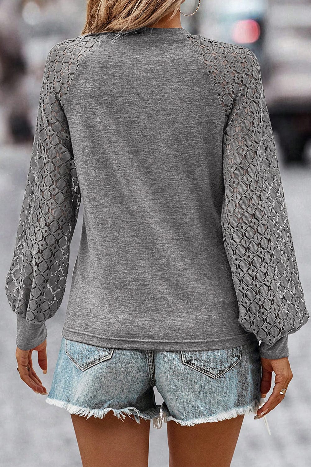Gray Contrast Lace Raglan Sleeve Plicated Knit Top - Feminine and Graceful Shift Silhouette Blouse