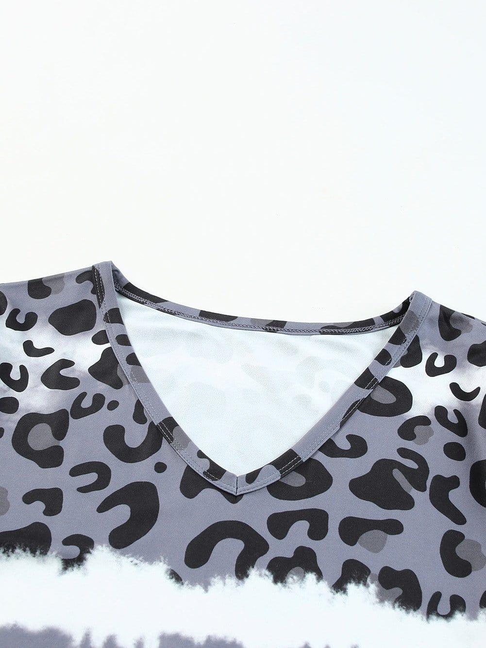 Gray Leopard Tie Dye V-Neck Casual Top