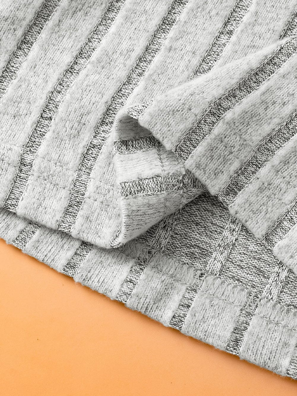 Gray Ribbed V-Neck Tank Top with Wide Texture