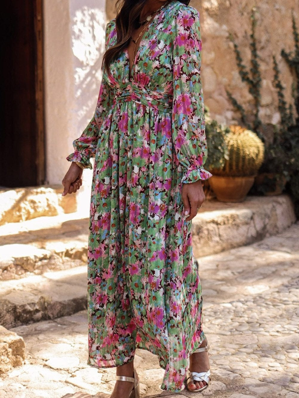 Green Blossom Beauty V Neck Ruched Maxi Dress with Cinched Waist