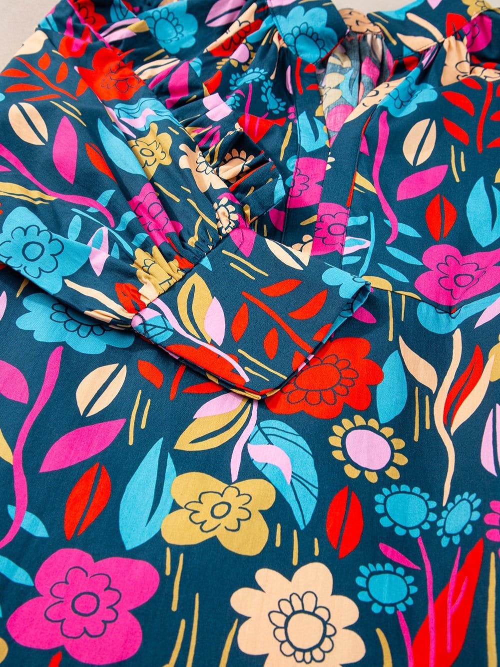 Green Botanical Print Puffed Sleeves Tiered Hem Mini Dress