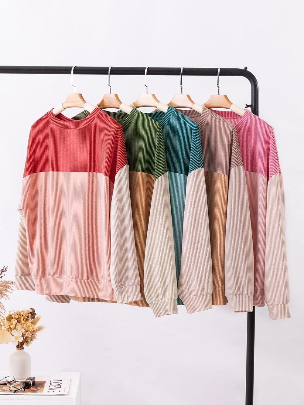 Green Color Block Ribbed Long Sleeve Loose Top with Chic Style